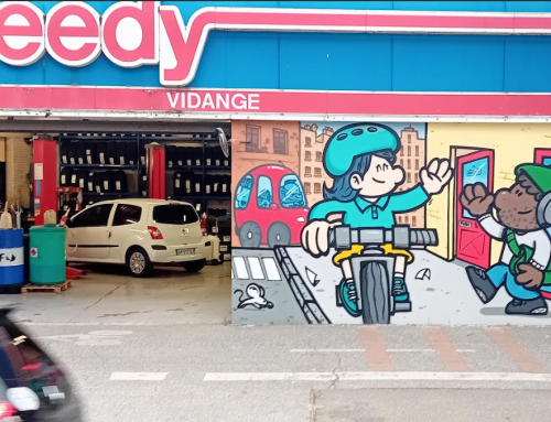🎨 Une nouvelle fresque signée par le collectif « La Coulure » habille le centre Speedy Berthelot à Lyon !